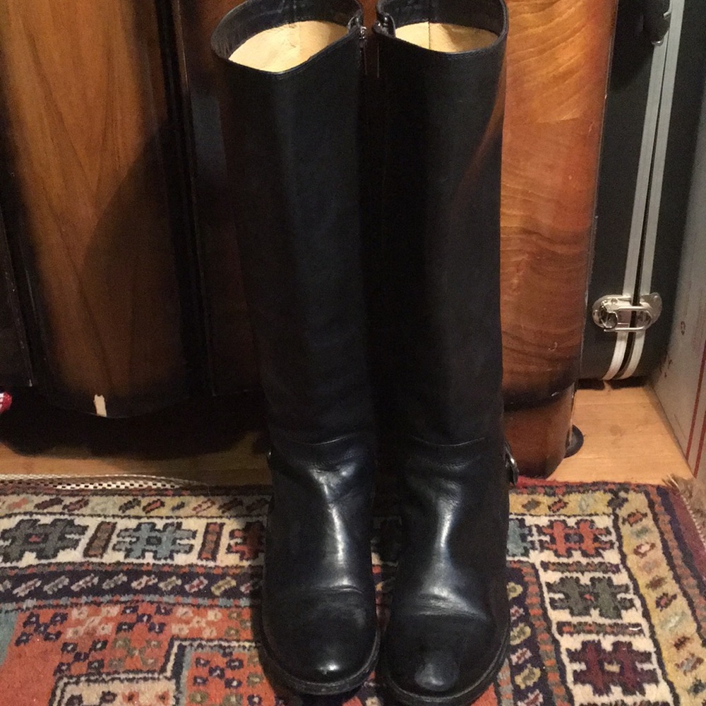 Frye Riding Boots w/out box - Picture 4 of 8